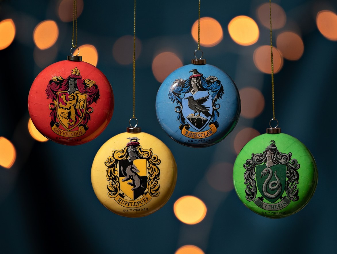 Lot de 4 boules PLATES de Noël Harry Potter - Maisons de Poudlard