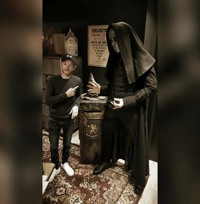 dédicace harry potter chez les 4 maisons boutique harry potter liege belgique4