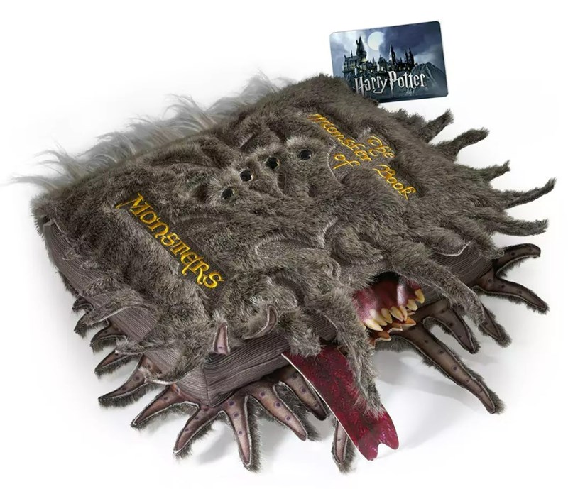 Grande peluche Livre des Monstres - Noble Collection - Harry Potter