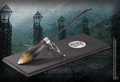 Réplique balai Nimbus 2000 miniature sur socle