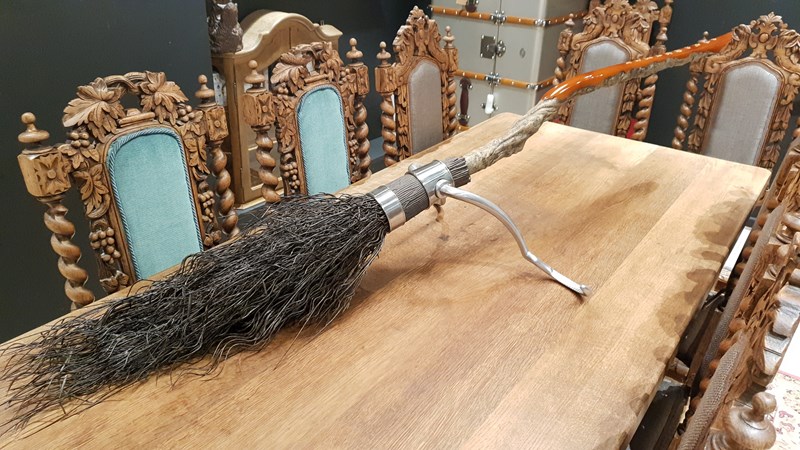 Balai Eclair de Feu - Noble Collection Harry Potter